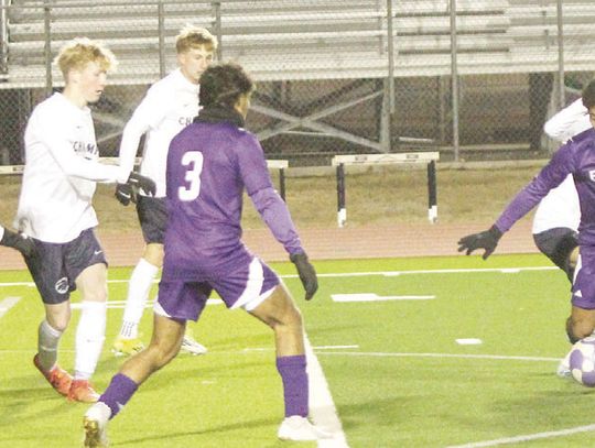 14 boys soccer players from BISD named all-district