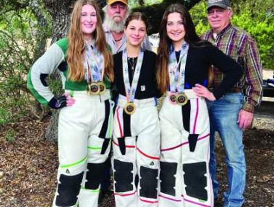 4-H members shoot for gold