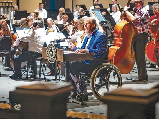 Abbott reads names of Kerrville’s July 2025 flood victims