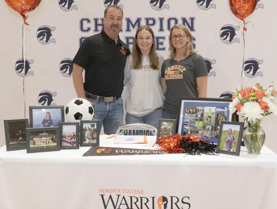 BACHMAN SIGNS WITH HENDRIX COLLEGE