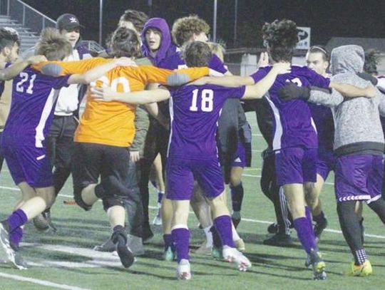 BHS boys look to defend state soccer title