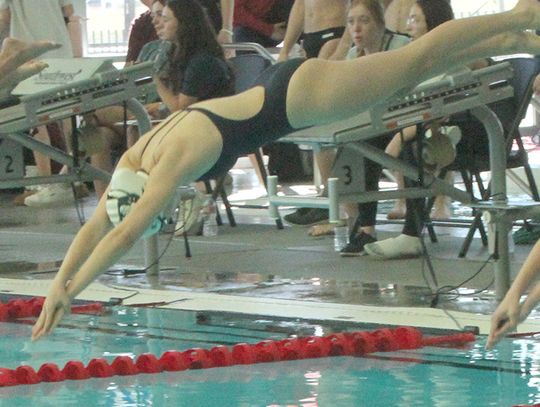 BHS SWIMMERS COMPETE AT REGIONALS,  SEVERAL HEAD TO STATE