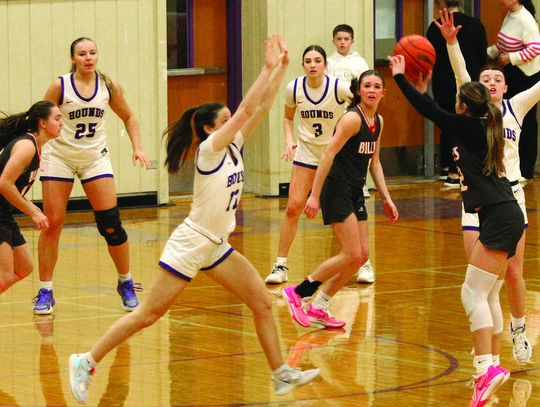 Billies take Round 1 over Boerne girls