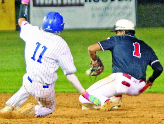 Bobcats fall to Llano, begin postseason vs. Wall