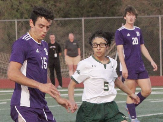 Boerne boys roll past Canyon Lake, 4-1