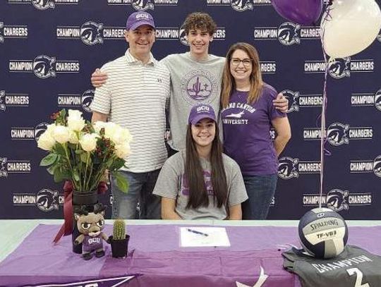 Boerne Champion athletes sign to play in college