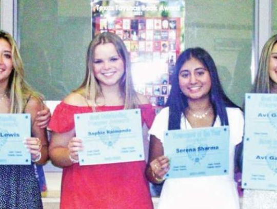 Boerne Champion Tennis Team Award Winners