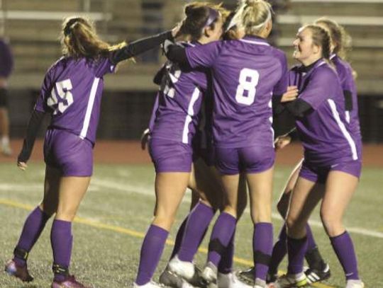 Boerne girls shutout last two opponents