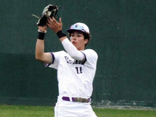 Boerne High baseball trounces Texans, 14-1