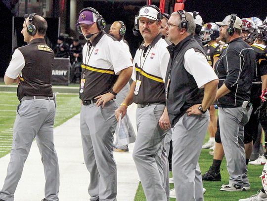 Hendrix, BHS coaching staff lead Team Black at S.A. all-star game