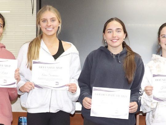 Boerne High Volleyball Team Award Winners
