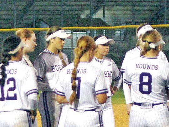 Boerne ISD softball players named all-district