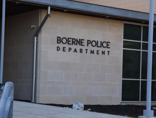 Boerne police nab fugitive in arrest at Boerne Lake