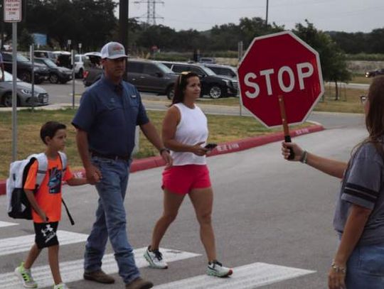 Boerne students flock back to class for new year