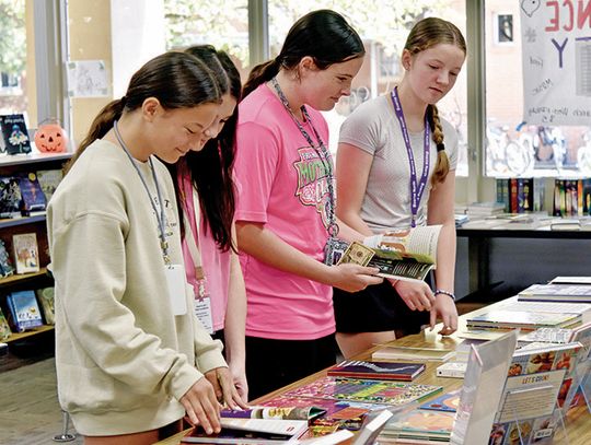 Bookstore partners with middle school for book fair