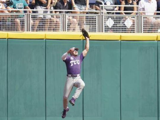 Boyers plays at College World Series