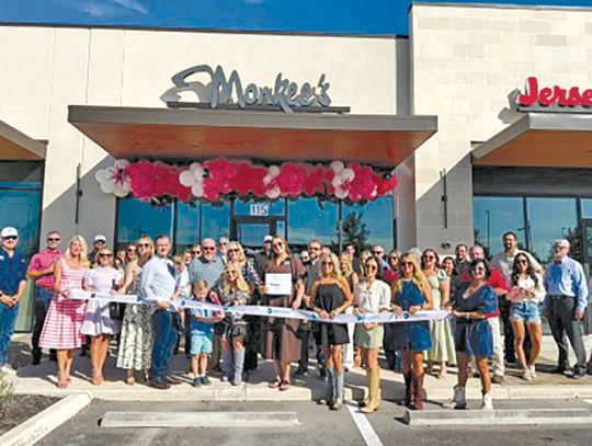 Chamber helps open Monkee’s of Fair Oaks
