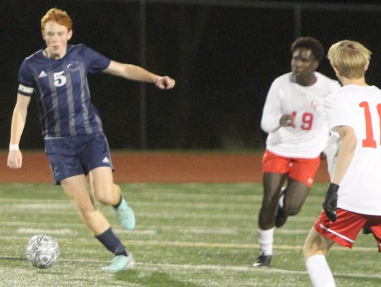 Champion challenges Cougars in 26-5A soccer