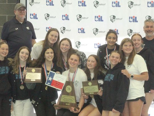 Champion girls win regional swim title, break four pool records at SWISD Natatorium