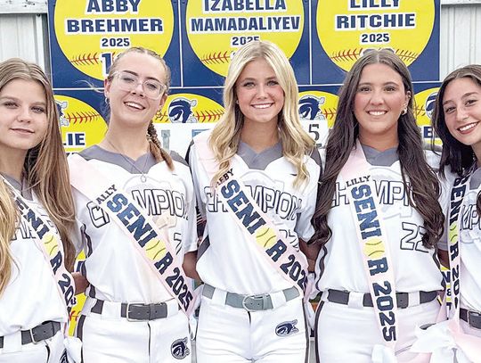 CHAMPION HONORS ITS SENIORS