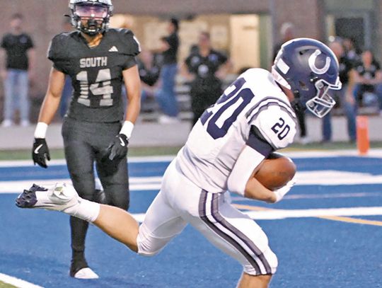 Champion pounds Laredo United South 58-10 in opener