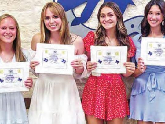 Champion Softball Team Award Winners