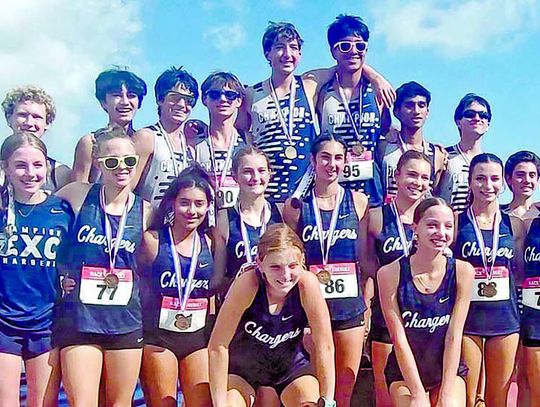 Charger boys, girls XC teams qualify for state