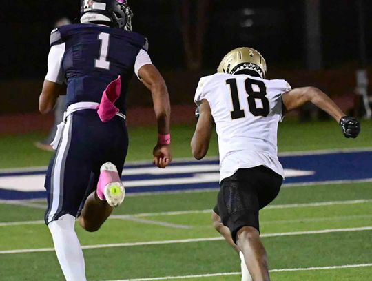 Chargers and Greyhounds stay undefeated, Bobcats tripped up and Eagles win on Thursday