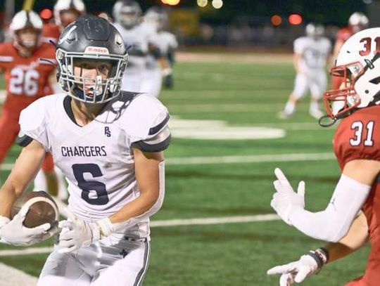 Chargers drop district opener at Canyon