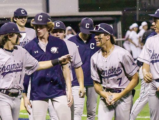 Chargers sweep Rangers, slide into first place in 26-5A