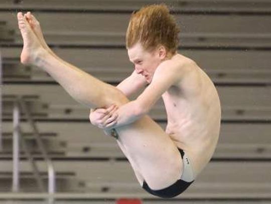 Chargers swim, dive teams compete at TISCA