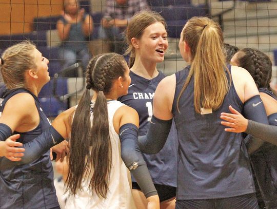 Chargers top Tivy, end up second place in 26-5A volleyball standings