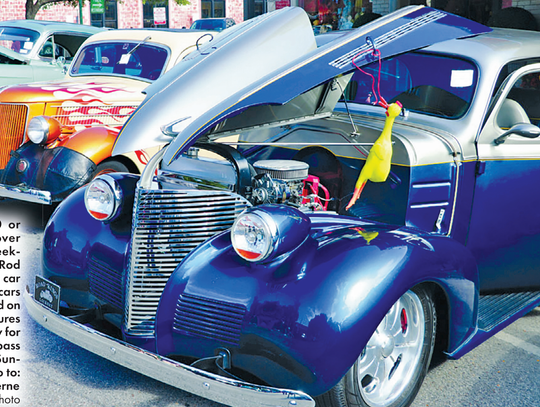 CHECK UNDER THE HOOD