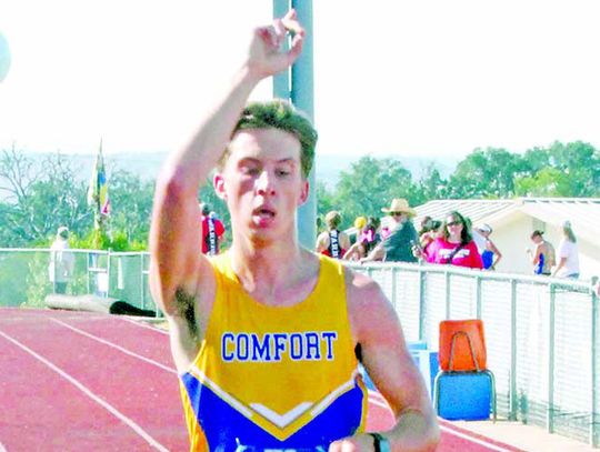 Comfort boys, girls race at regional XC meet, Dear qualifies for state finals on the boys side