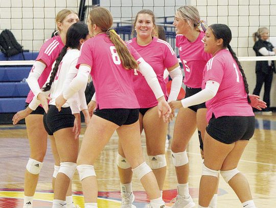 Comfort topples Wall in playoff opener, Chargers and Geneva in action Tuesday