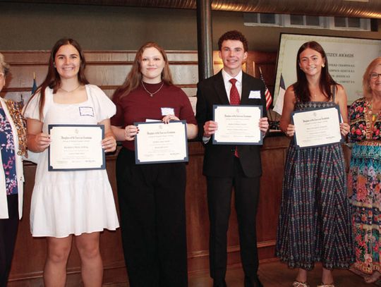 DAR chapter celebrates seniors, bestows scholarships