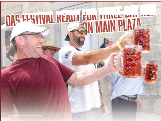 Das Festival ready for three-day run on Main Plaza