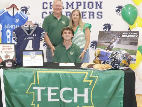 DEMSPEY SIGNS WITH ARKANSAS TECH UNIVERSITY