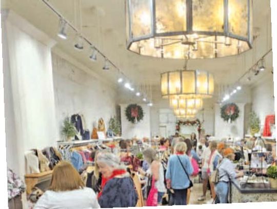 'Divas' Take Over the Mile 'Divas' Take Over the Mile