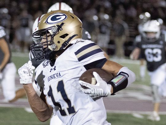 Eagles soar to 59-20 win, stay unbeaten at  2-0