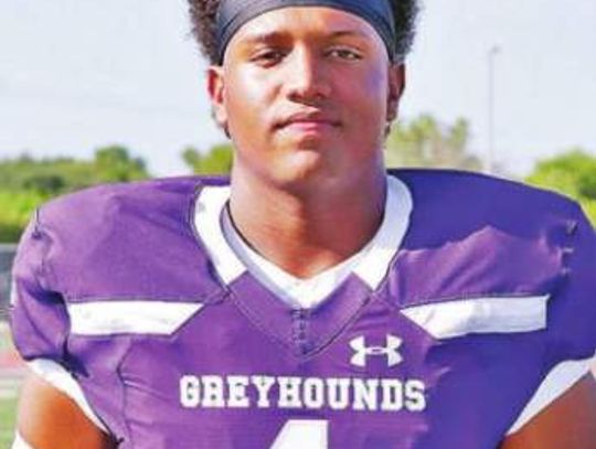 Five Greyhounds, two Chargers named all state in football