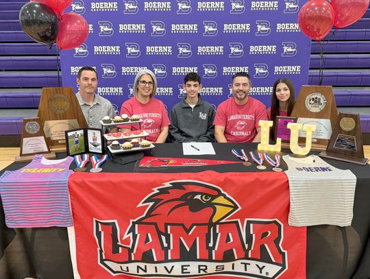 Garcia signs with Lamar University