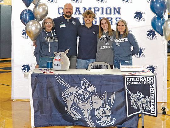 Gavin Richmond signs with Colorado School of Mines Gavin Richmond signs with Colorado School of Mines
