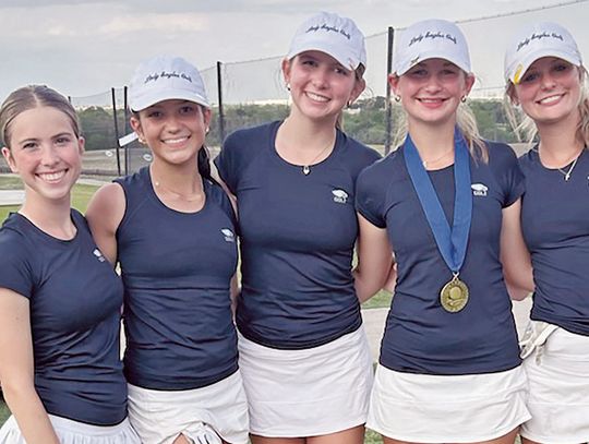 Geneva boys, girls golf teams advance to state