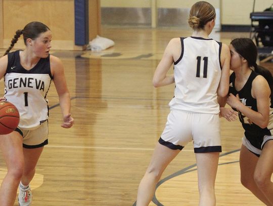 Geneva girls hoops wins fourth straight regional title