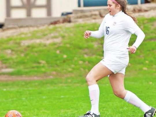 Geneva girls soccer earns a pair of victories