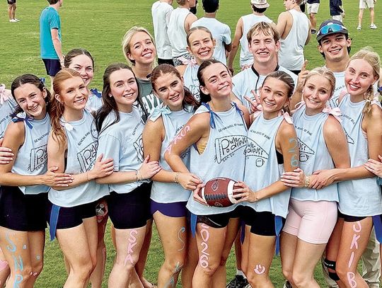 Geneva seniors defeat juniors