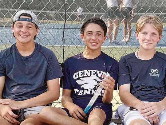 Geneva tennis team wins last four matches