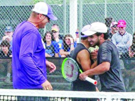 Gonzales brothers win 4A boys doubles state championship