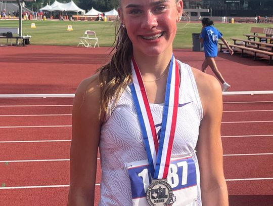 Greyhound Merkens picks up silver at state; Pape earns silver medal for Comfort track team